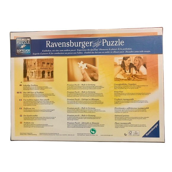 Ravensburger 195633 NYC Christmas Puzzle - Rockefeller Plaza Limited Edition NEW - Picture 2 of 3